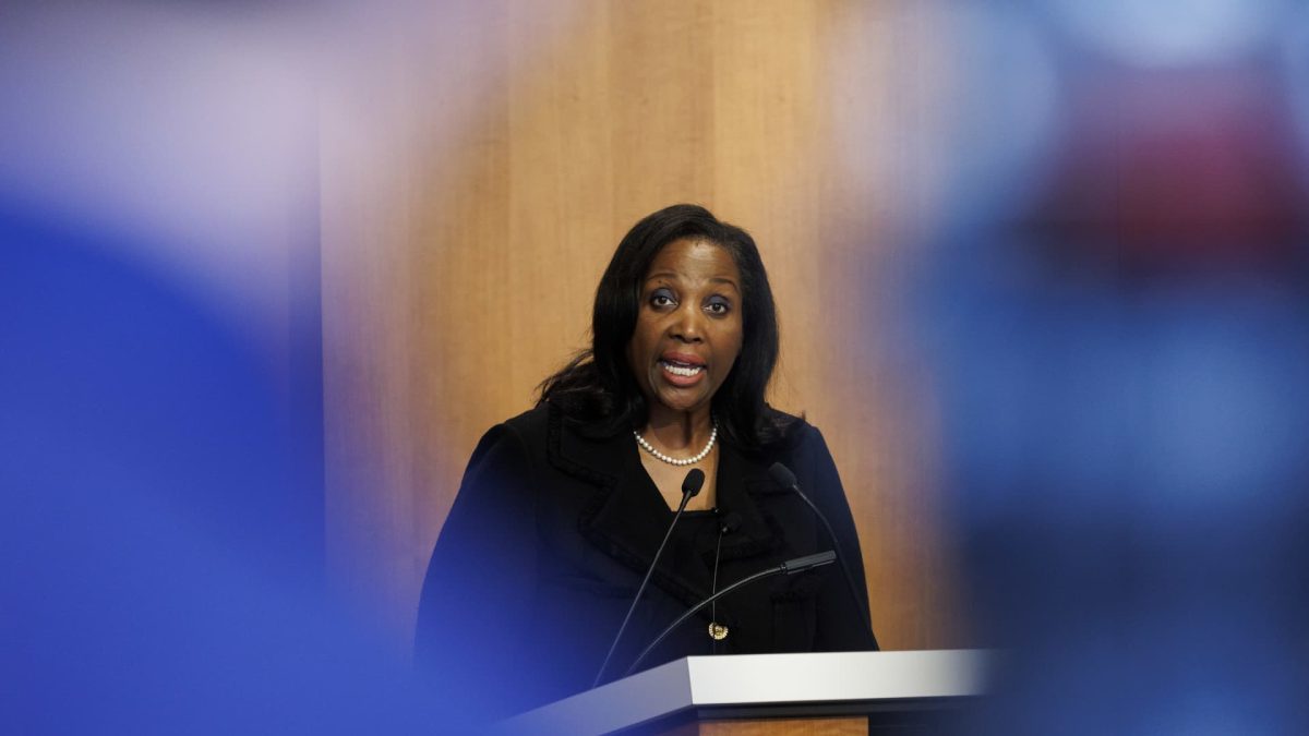 Cook files a lawsuit against Trump, S&P 500 reaches a milestone, Nvidia's unknown clients, and more in Morning Squawk