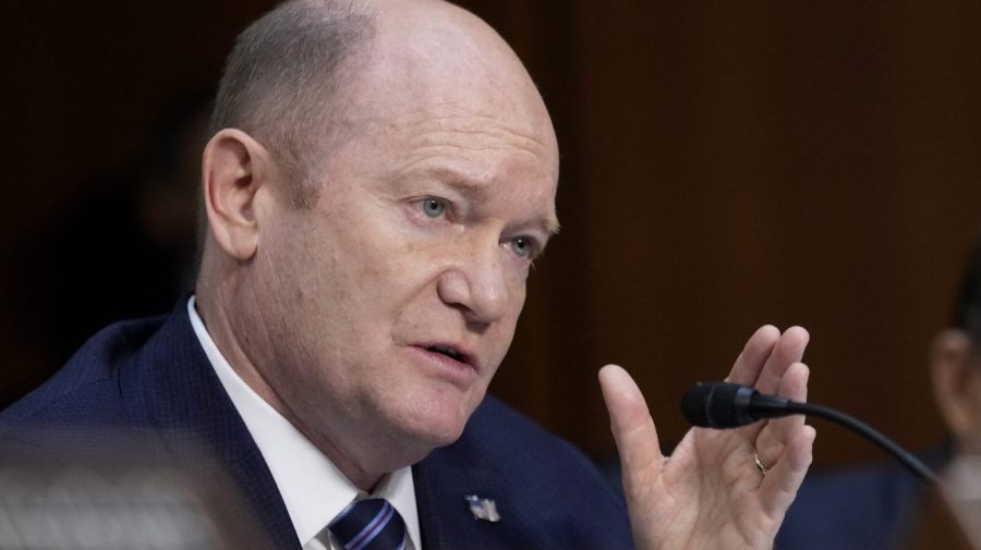 Coons defends Fed governor Trump targeted: 'I'm concerned about the trajectory here'