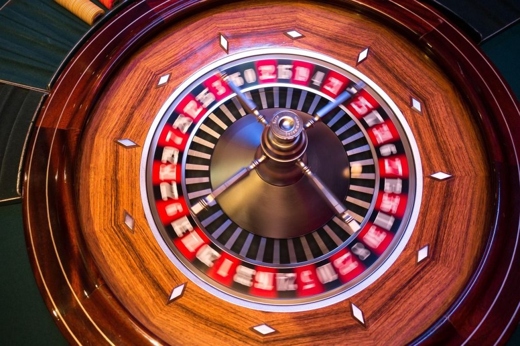 Corporate Bitcoin Adoption Is a Risky Game of Balance Sheet Roulette: Report
