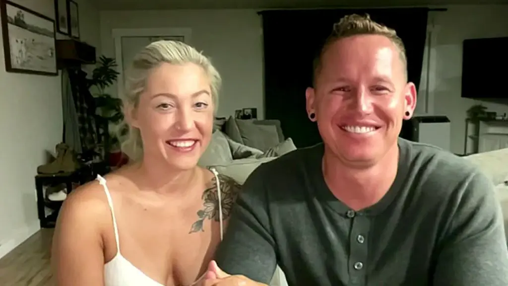 Dad has son do push-ups for being disrespectful, video sparks debate online