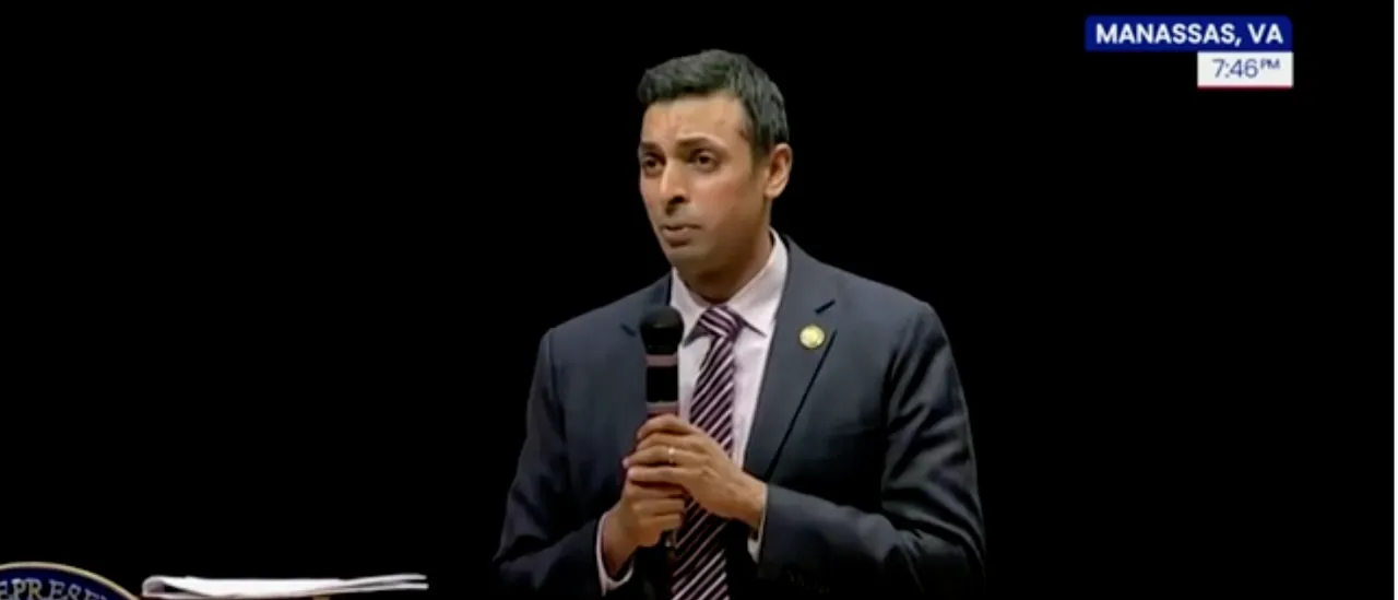 Democrat Believes Migrants Who Entered US Without Permission 'Did Not Commit Any Crimes'