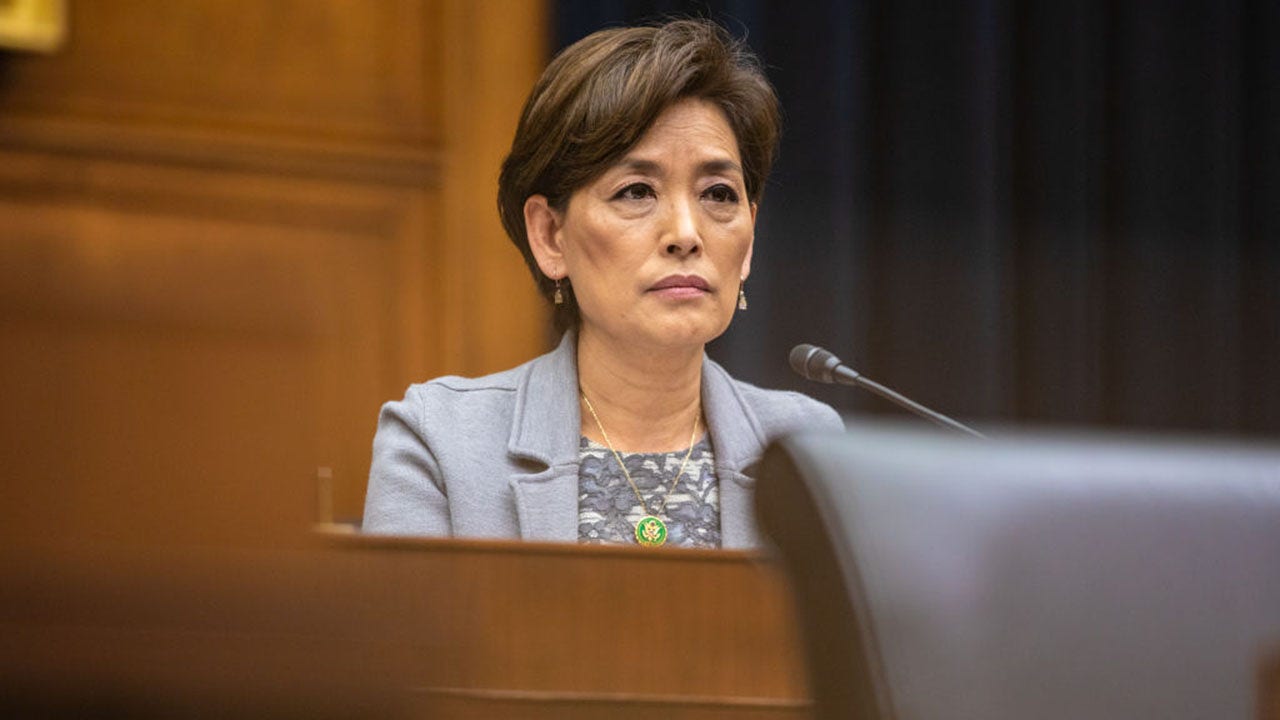 Democratic opponent labels GOP lawmaker 'ESL puppet' in intense post