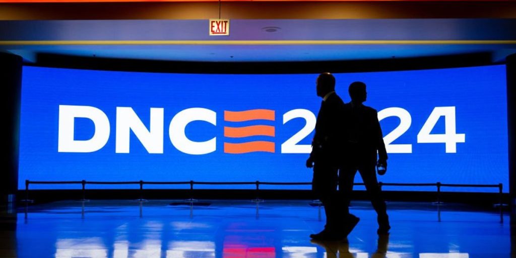 Democrats in urgent need of funds as GOP savings increase