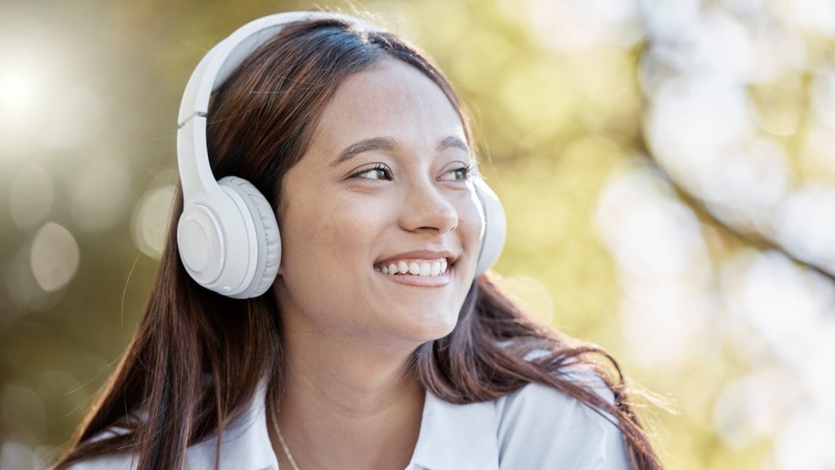 Discover great deals during the Bose Week Sale, featuring discounts on headphones, speakers, and soundbars.