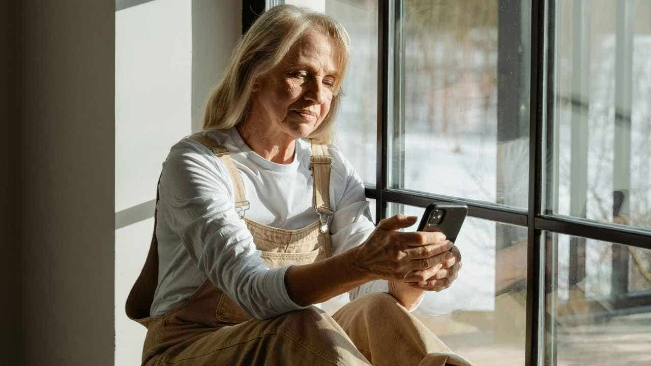 Eliminate personal information to safeguard retirement accounts from fraudsters
