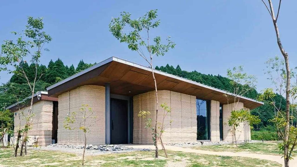 Environmentally friendly 3D-printed house made mostly from earth