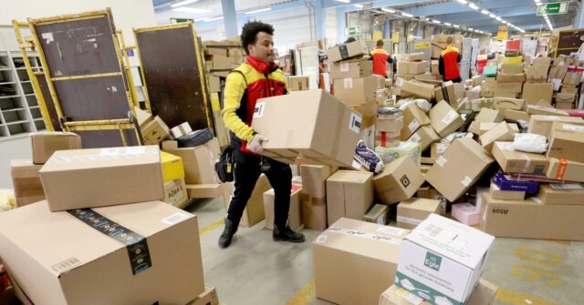 European Postal Services Halt Shipments to the US Due to Tariffs