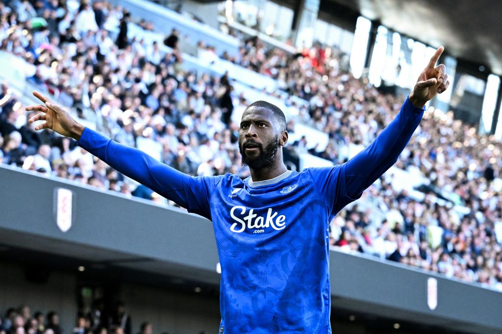 Everton versus Leeds United predictions and betting chances