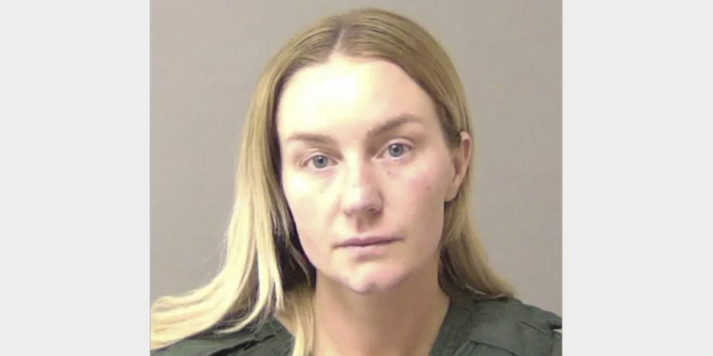 Ex-Decatur substitute teacher Alley Bardfield admits to predatory sexual assault of an 11-year-old student. Learn about the disturbing aspects of her actions, including inappropriate messages and CashApp transfers.