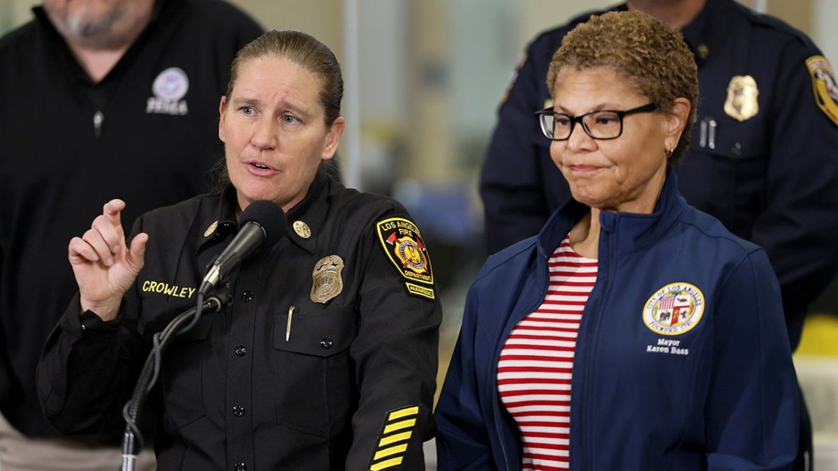 Former LA fire chief files complaint against Mayor Bass for alleged smear campaign