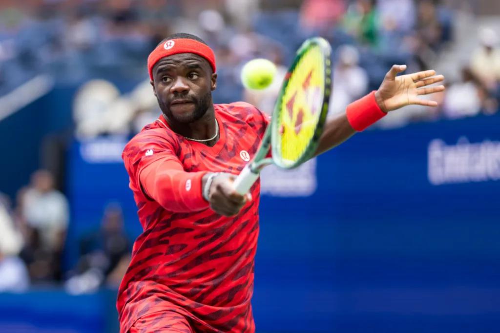 Frances Tiafoe advances to Round 2 of the US Open with a strong performance