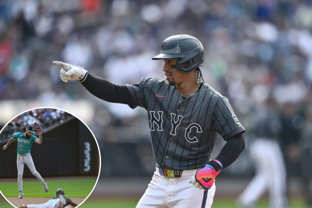 Francisco Lindor of the Mets is on a positive streak and achieving shortstop milestones