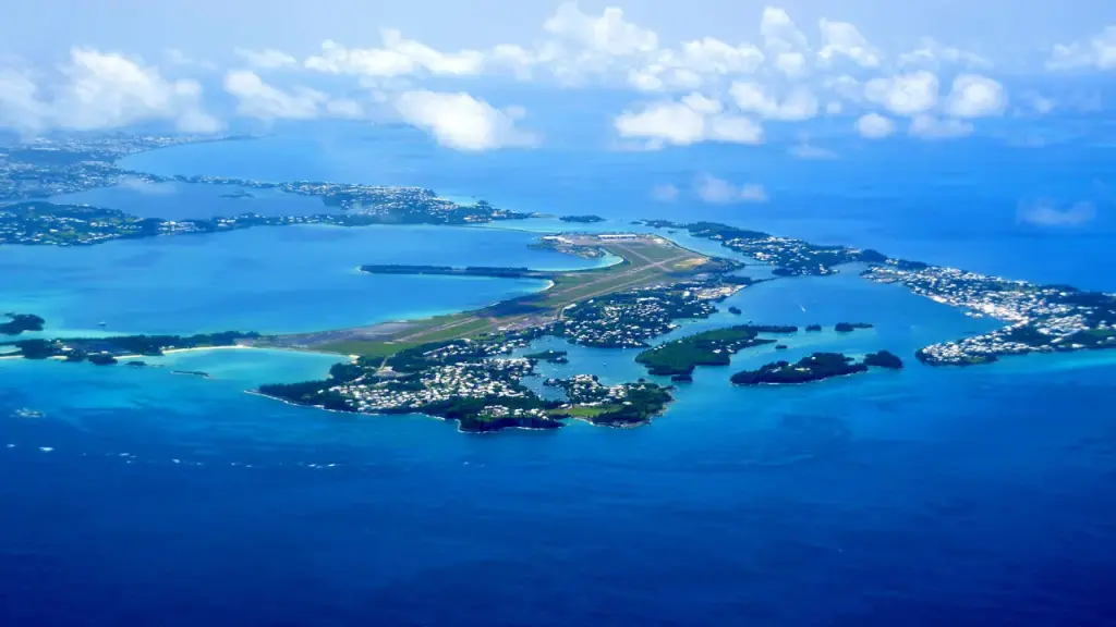 Fresh theory sheds light on Bermuda Triangle mystery through ship wave experiments