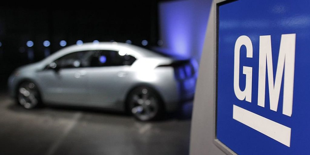 GM holds onto unsuccessful EV strategy as customers and earnings disappear
