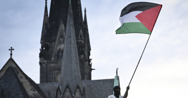 Imam's 'Marriage Advice' for Minors Gains Traction in Berlin: Report