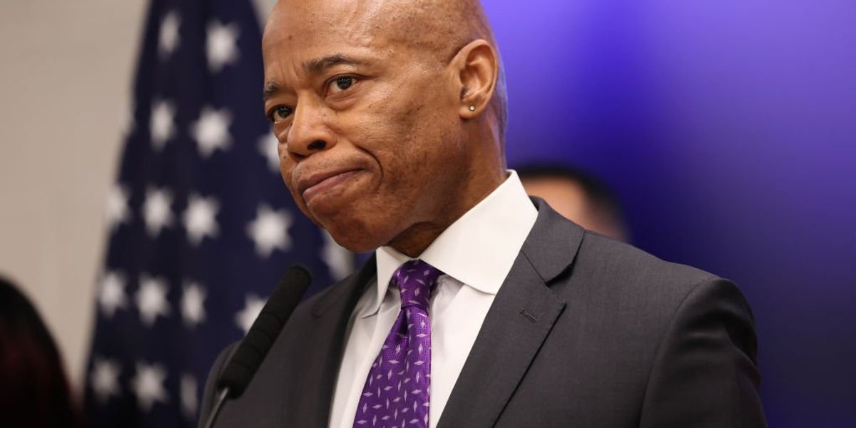 Important cultural factors: Key advisor to Eric Adams struggles to explain giving a reporter a bag of chips filled with cash