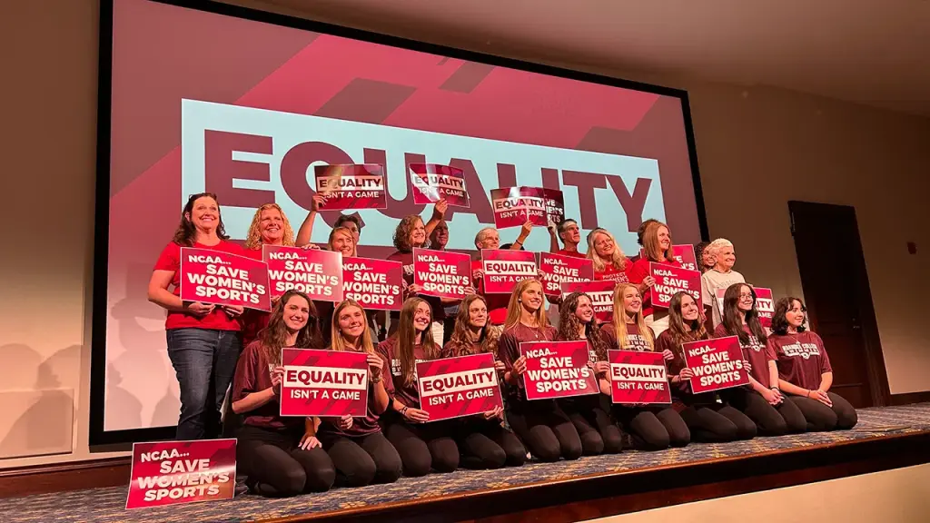 Inquiry reveals Roanoke College mistreated female swimmers