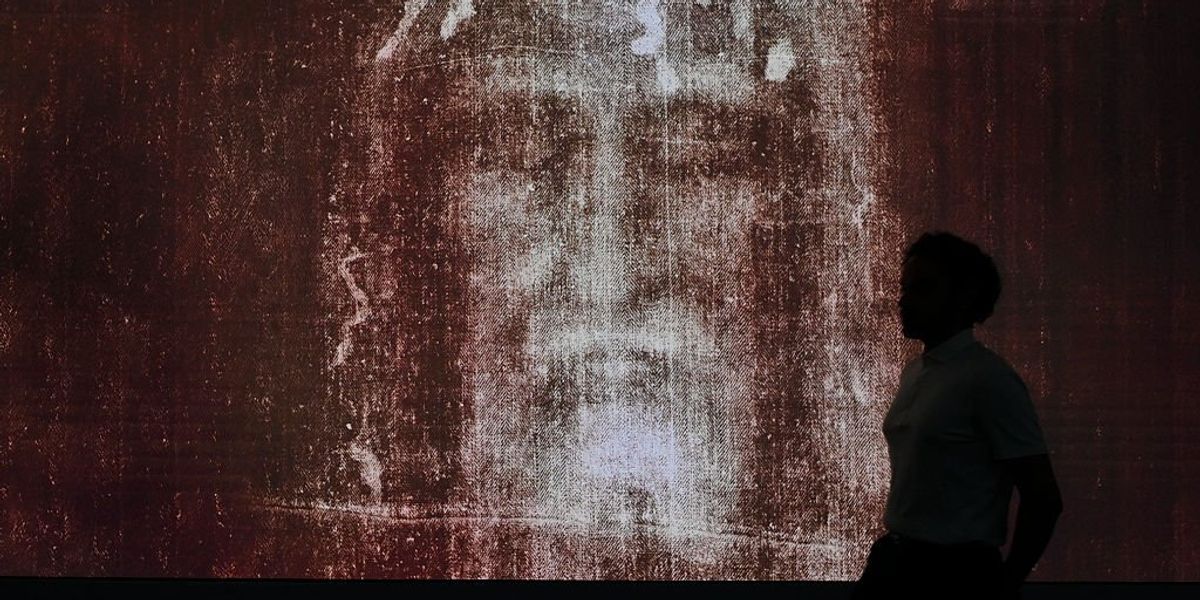 Is the Shroud of Turin disproved? Far from it &mdash; here&rsquo;s what really happened.