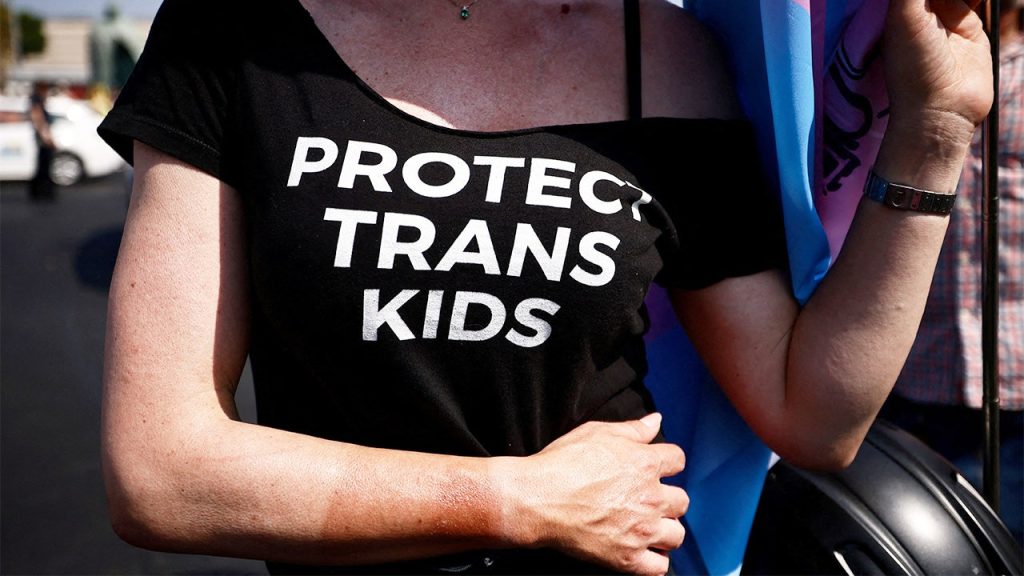 Italy proposes a law to oversee gender transition care for young people.