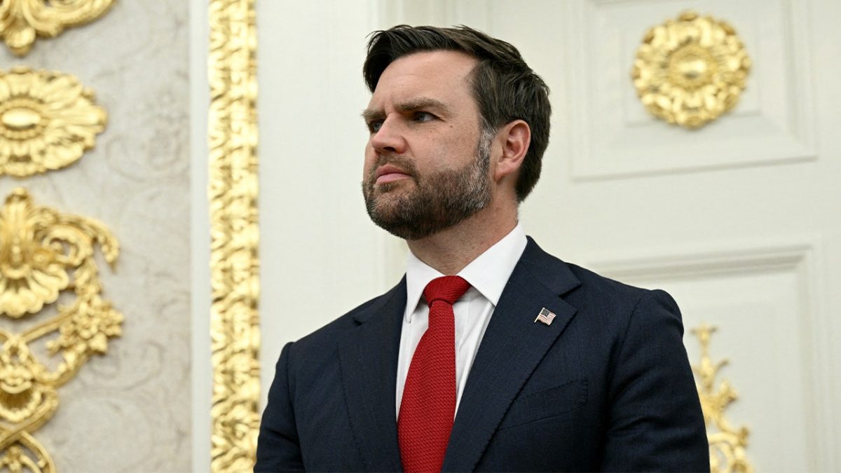 JD Vance warns Elon Musk not to create a third political party