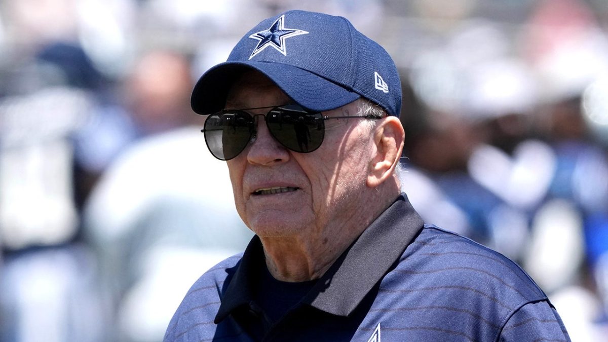 Jerry Jones states that Micah Parsons' agent hindered negotiations with the Cowboys