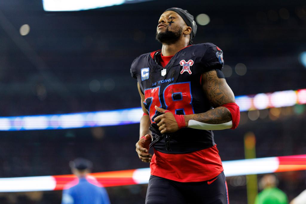 Joe Mixon will be sidelined at the beginning of the season after the Texans adjust their roster.