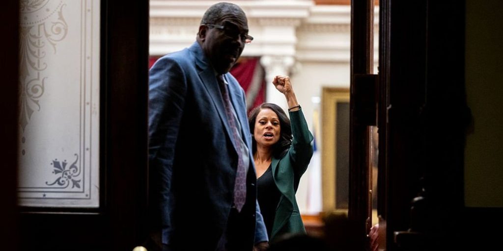 Kamala and Hillary support Texas Democrats who stayed at the statehouse, involved in 'poorly executed performance.'