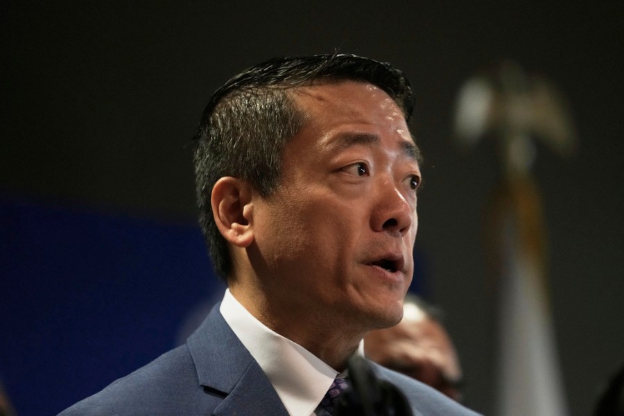 Law scholars say Gov. Abbott's bid to oust Rep. Wu is unprecedented, lacks legal basis