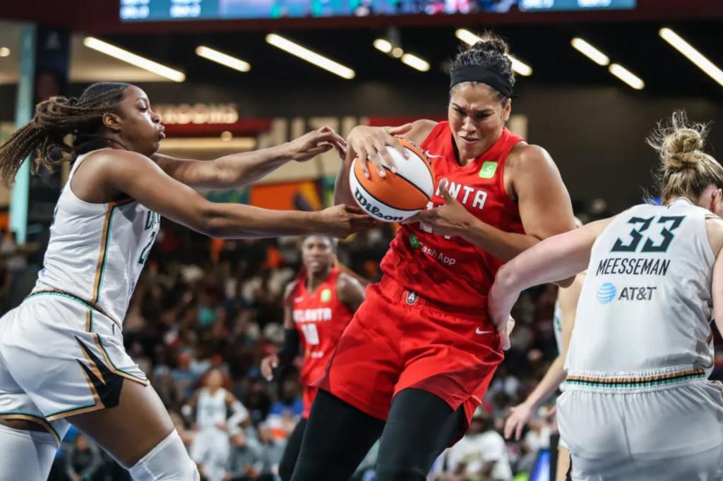 Liberty's position against Dream in a tiebreak situation following defeat