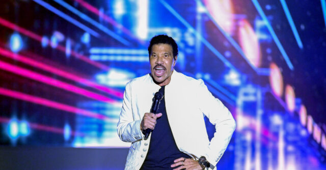 Lionel Richie Surprised After His Los Angeles Home is Burglarized While He Was Inside