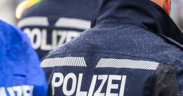 Man Stabbed While Trying to Defend Women from Migrants