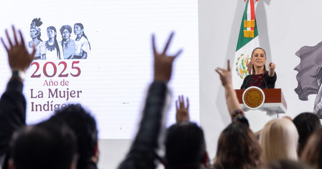 Mexican President Claims Bill Clinton Deported More Mexicans than Trump