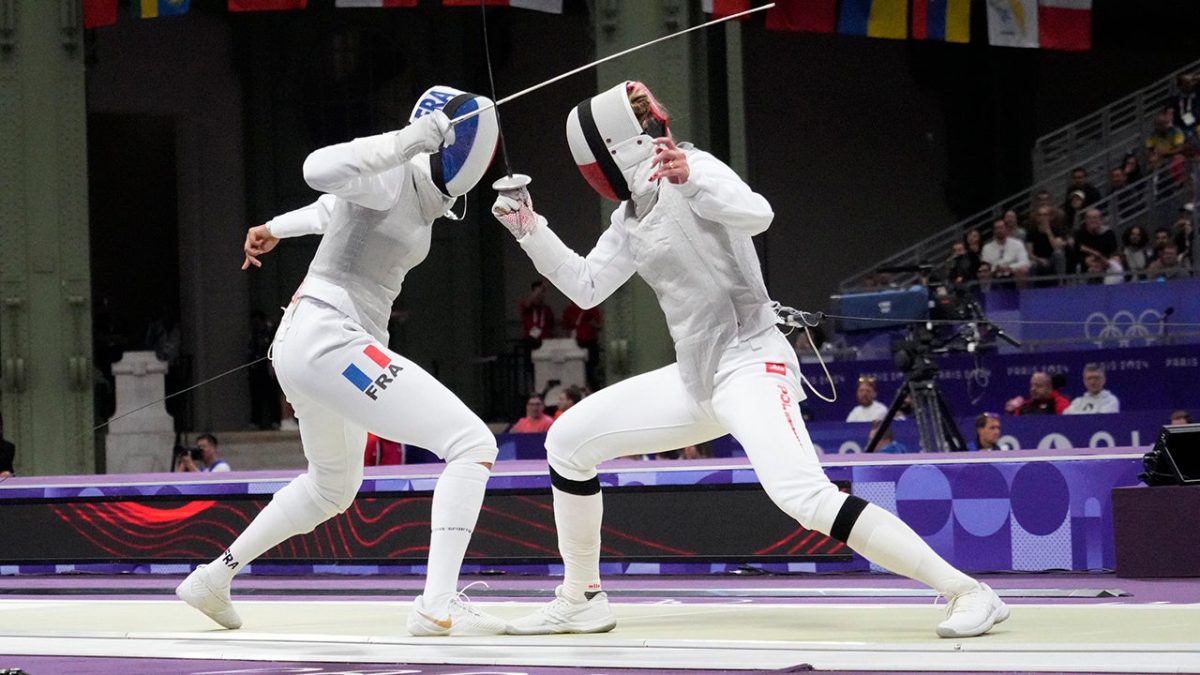 Minnesota fencing group allows only mixed events following new policy on transgender athletes