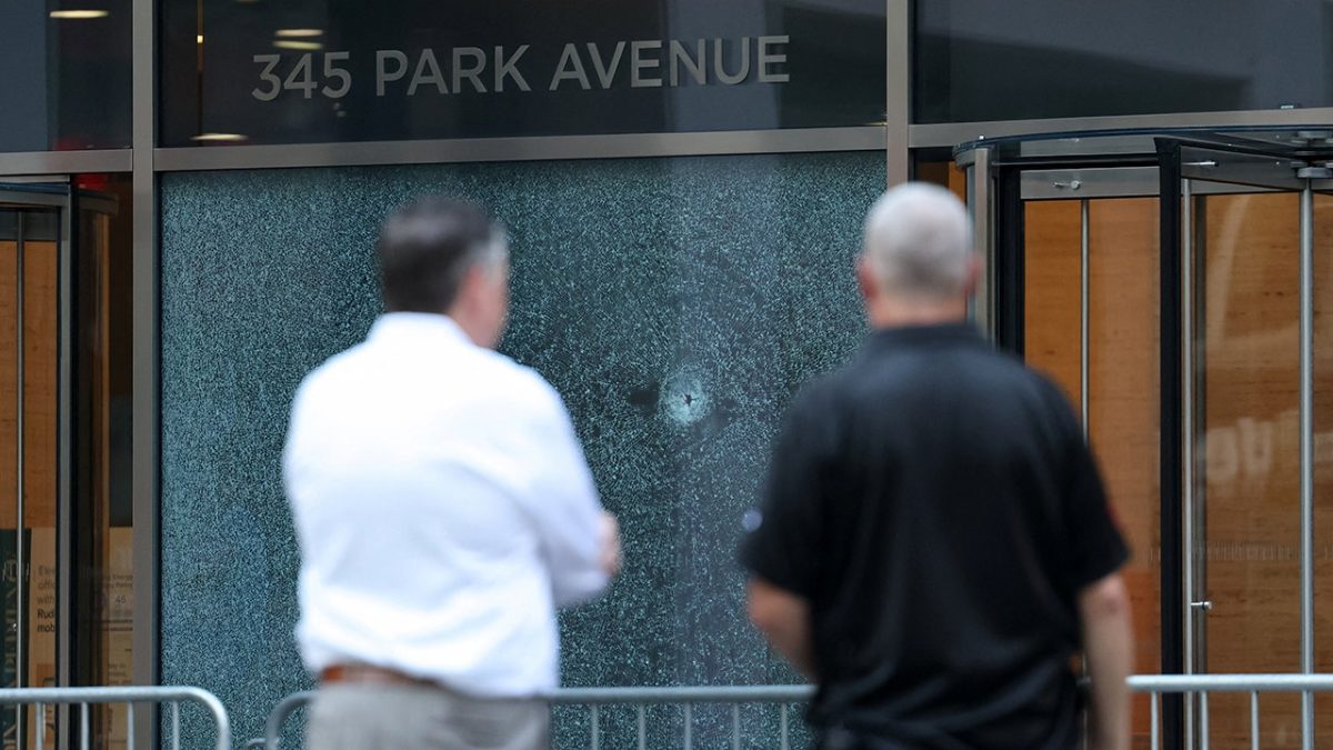 NFL worker shot in Manhattan office building cautioned coworkers