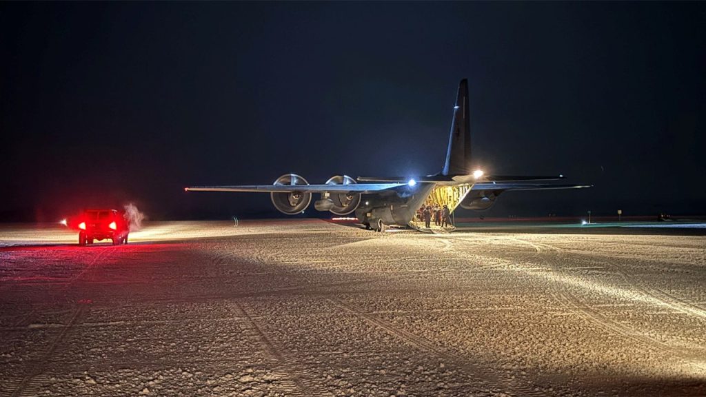 New Zealand air force saves three Americans from a frozen Antarctic station