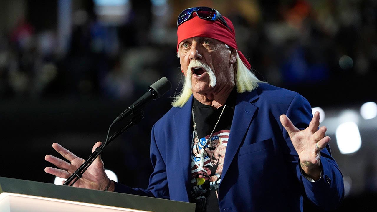 Parent in Florida calls for resignation of school board chair due to Hulk Hogan remarks