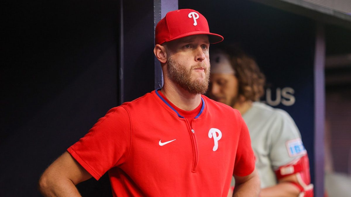 Phillies star Zack Wheeler out due to blood clot, unclear status