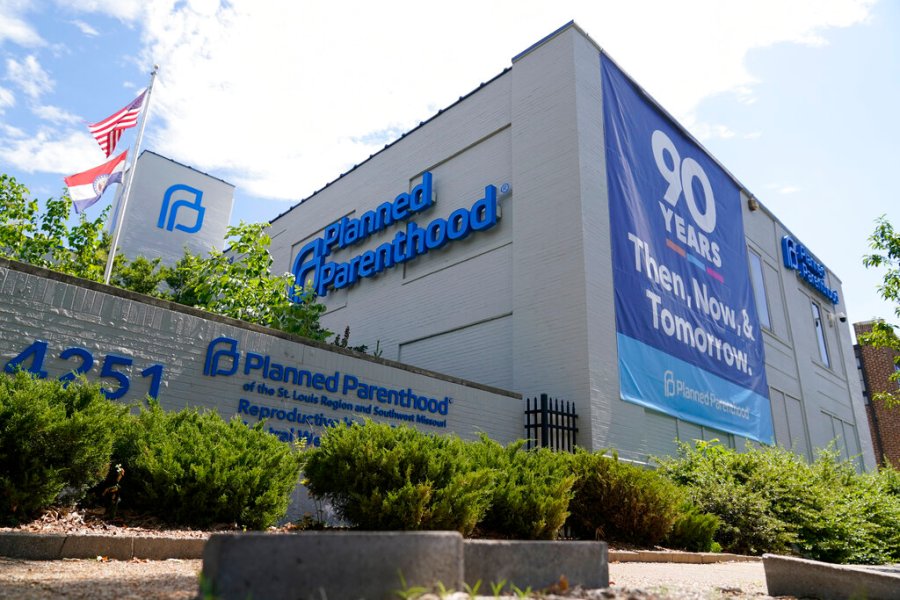 Planned Parenthood will shut down clinics in Louisiana.