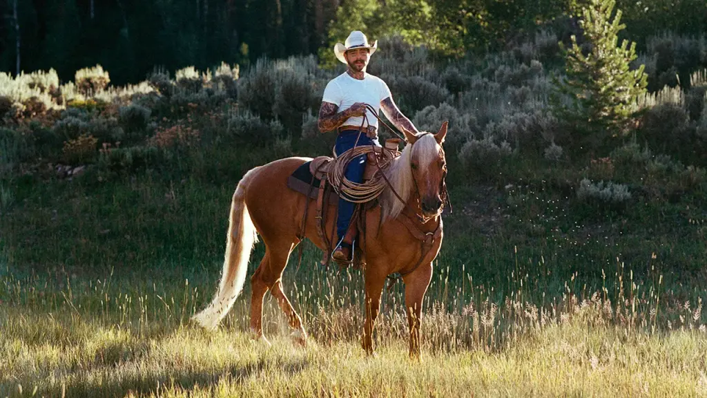 Post Malone shares his experience of being a father to his 3-year-old daughter.