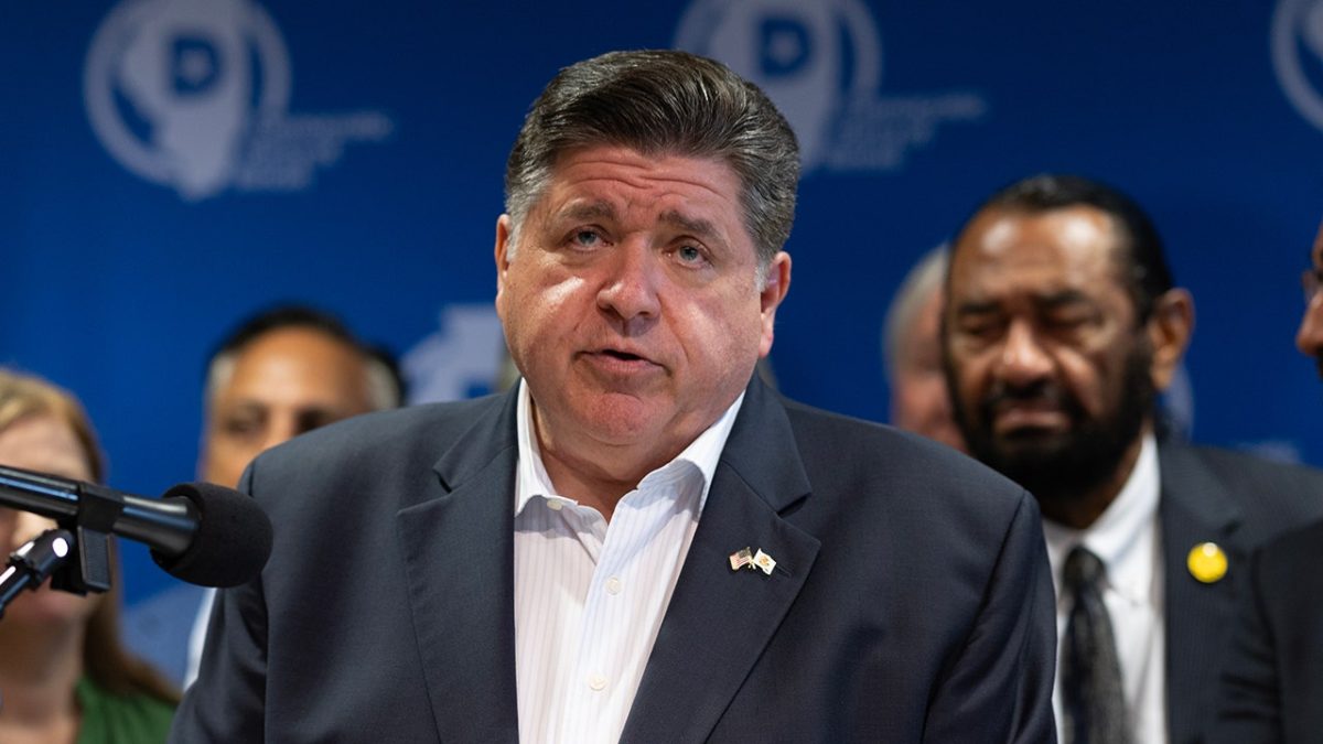Pritzker describes the FBI as 'unwelcome' in Illinois while seeking Texas Democrats.