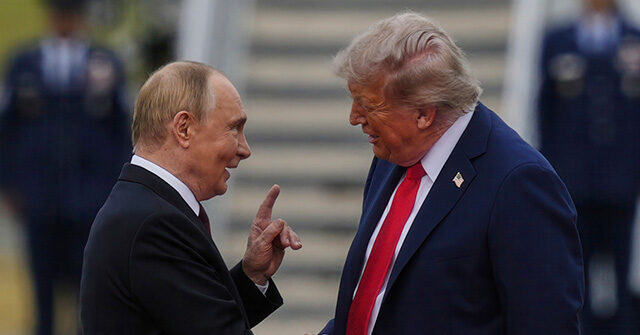 Putin Welcomes Trump to Moscow
