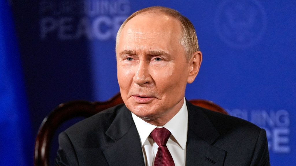 Putin irritated by American media inquiries at Alaska meeting with Trump