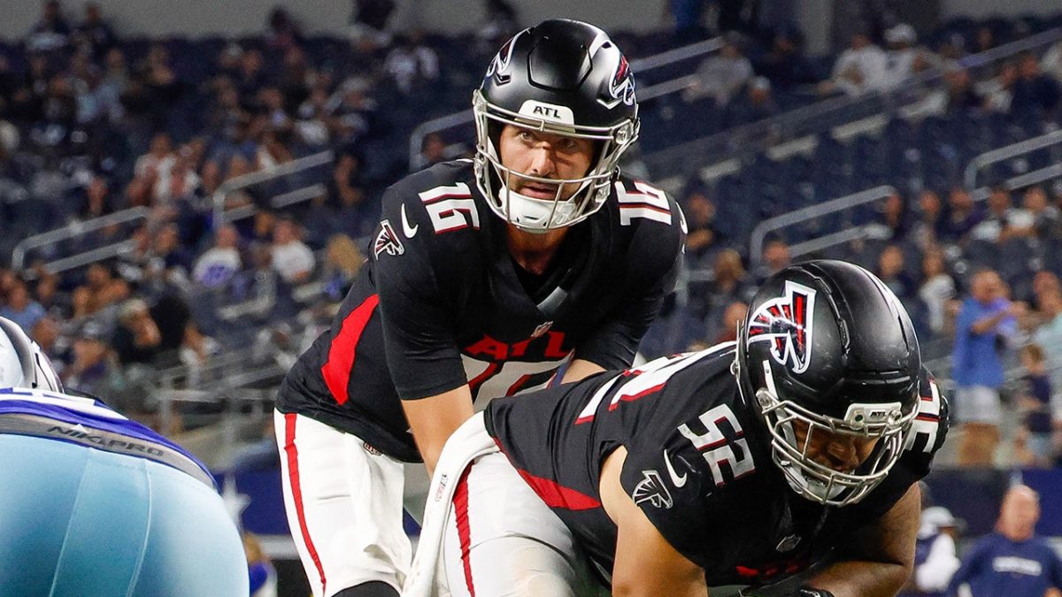 Quarterback Ben DiNucci gains attention online after being released by the Falcons