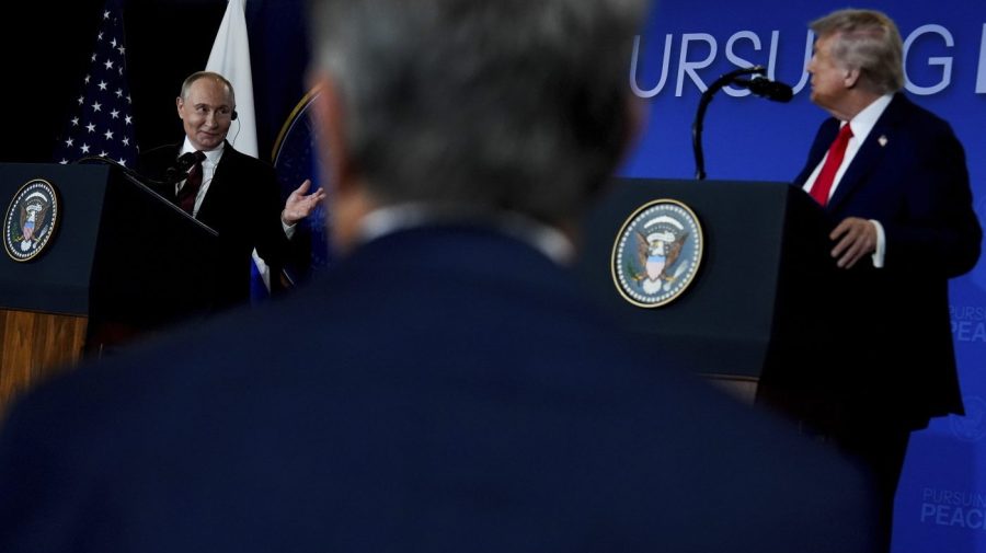 Trump-Putin summit receives mixed reactions from European leaders, US lawmakers