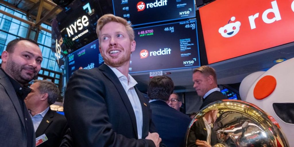 Reddit restricts Internet Archive due to worries about AI data collection