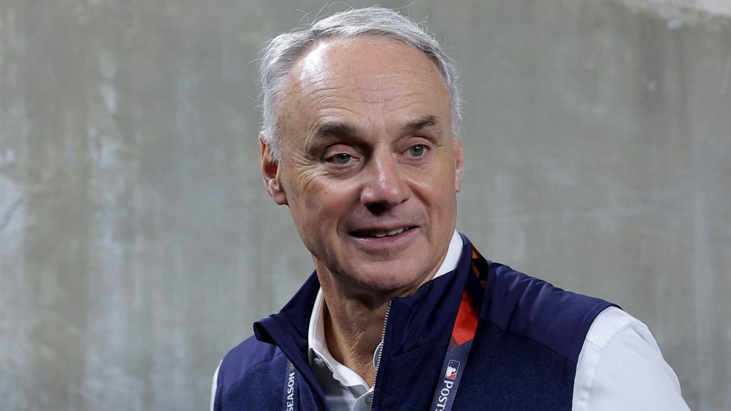 Rob Manfred suggests a geographical realignment for MLB