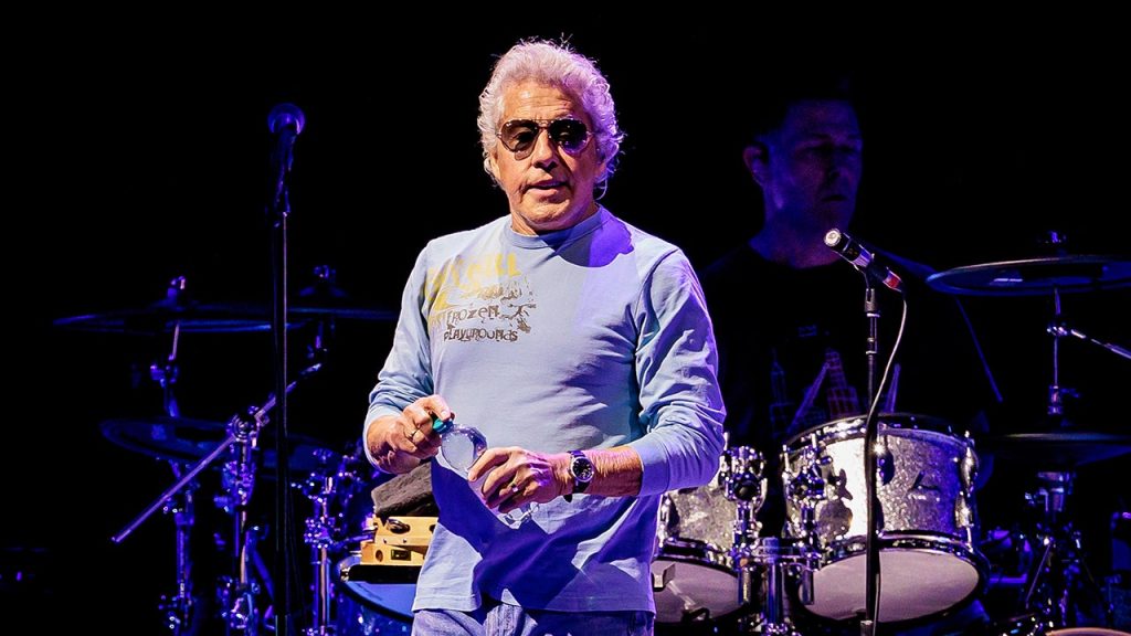 Roger Daltrey of The Who announces that their current tour will be the band's final one.