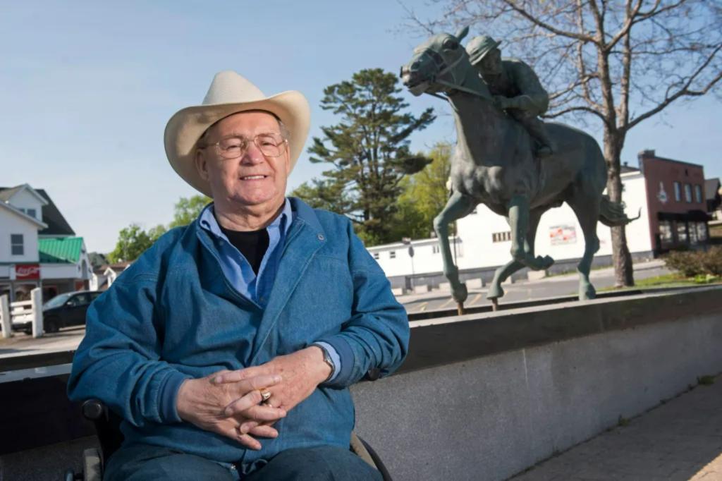 Ron Turcotte, the Hall of Fame jockey for Secretariat, passes away at 84