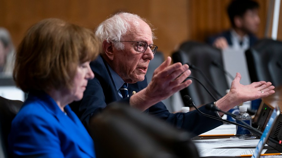 Sanders calls for bipartisan investigation into CDC director's firing