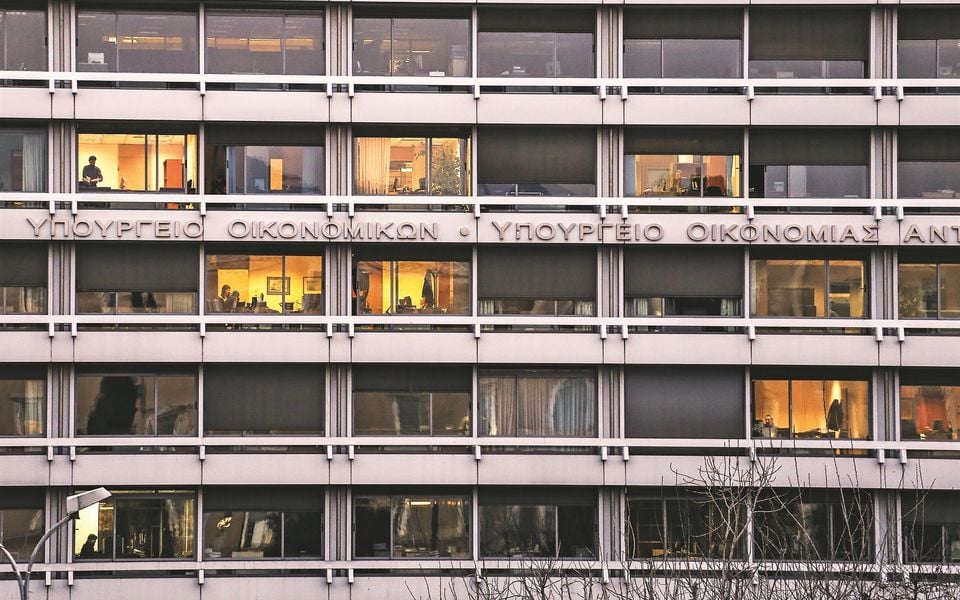 Set for a record tax collection driven by salaried employees